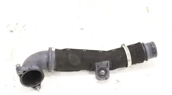 Volkswagen Tiguan Coolant pipe/hose 04L145762AH