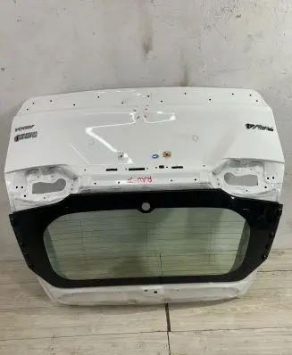 Toyota RAV 4 (XA40) Truck tailgate 