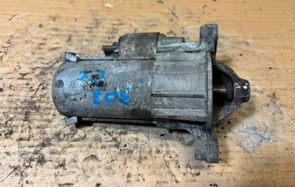 Peugeot 307 CC Starter motor 9648644680 D6G3 3095D0A