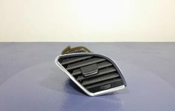 Audi A4 S4 B8 8K Dashboard side air vent grill/cover trim 8T1820902B