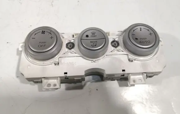 Mazda 6 Climate control unit E0002C PG24E0002C