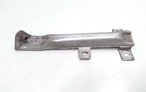 BMW 5 GT F07 Radiator support slam panel bracket 7158893
