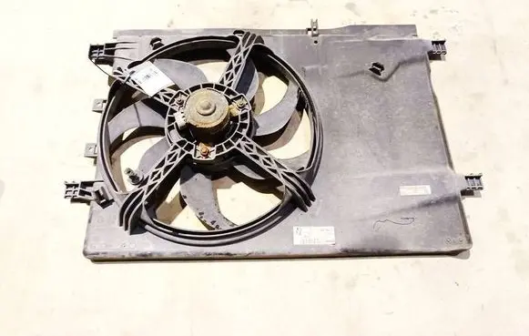 Fiat Punto (188) Radiator cooling fan shroud 55700995