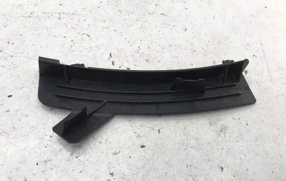 Audi A3 8Y Front bumper mounting bracket 8Y0807410D