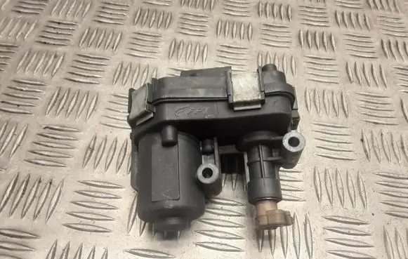 Opel Insignia A Electric throttle body valve TMS2C