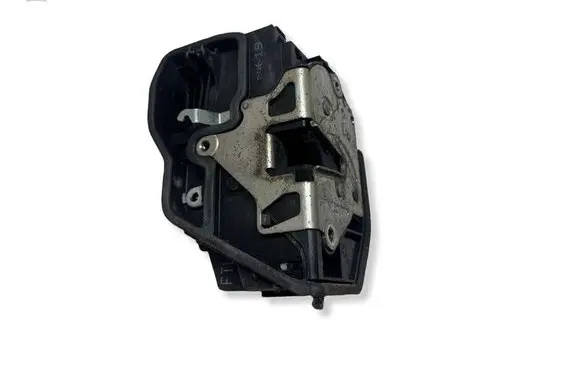 BMW 5 E60 E61 Front door lock 7154619