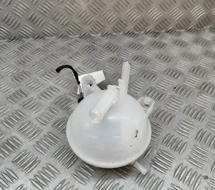 Cupra Formentor Coolant expansion tank/reservoir 5Q0121809A 5Q0121407Q