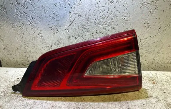 Nissan Qashqai Tailgate rear/tail lights 265554EA5