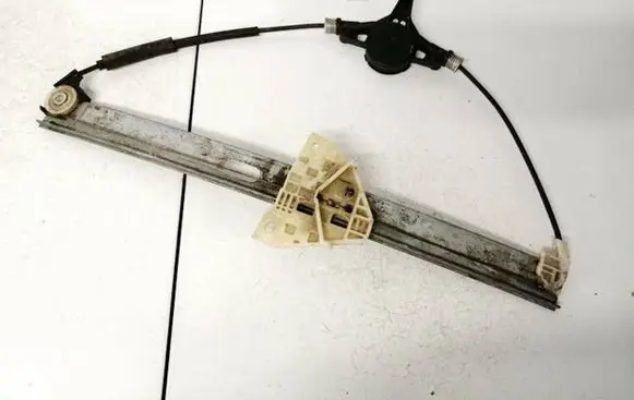 Mitsubishi Colt Front door window regulator with motor 