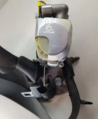 Hyundai i40 Front seatbelt 888203Z000TX
