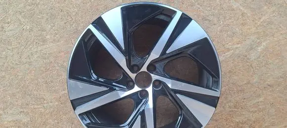 Volvo XC90 R20 alloy rim 32209411 K67K150