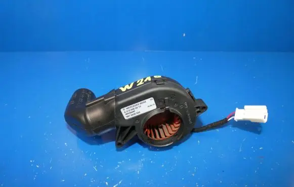 Mercedes-Benz CLS C218 X218 Engine control unit/module fan A2129060015