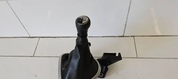 Nissan Qashqai Gear shifter/selector JD200 20129409