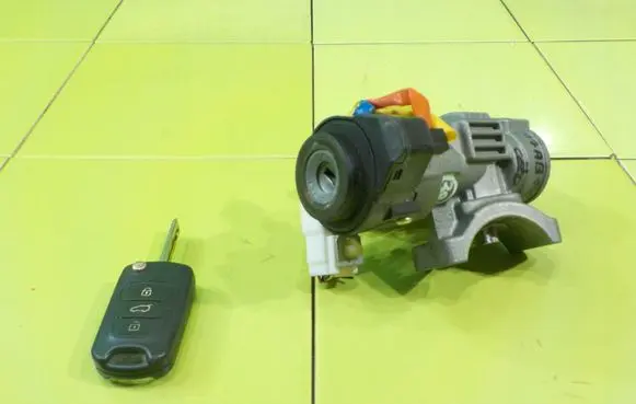 KIA Ceed Ignition lock 