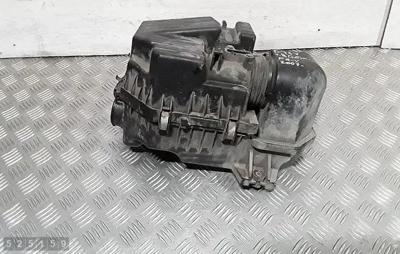 Honda FR-V Air filter box 17202RWK000
