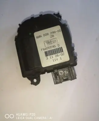 Renault Megane II Air flap motor/actuator 6NN00829800 F665559GD