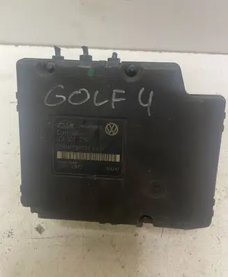 Volkswagen Golf IV ABS Pump 1C0907379