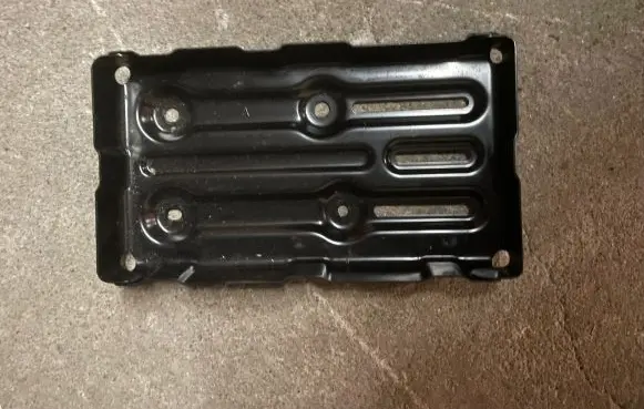 Lexus CT 200H Battery tray 