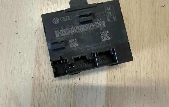 Audi A1 Other control units/modules 8X0959795D
