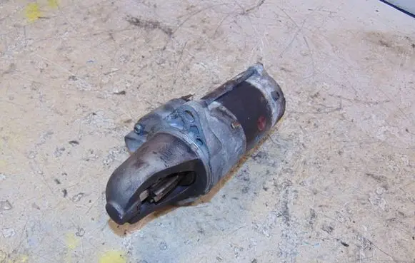 Subaru Legacy Starter motor 23300AA620 M002T89071