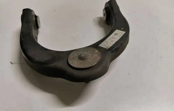 Dodge Durango Front upper control arm/wishbone 