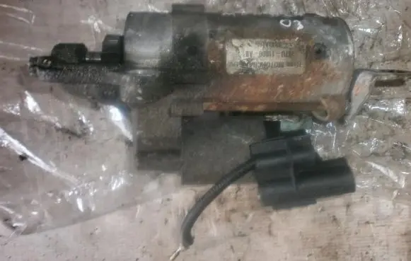 Ford Mondeo Mk III Starter motor 1s7u11000ab