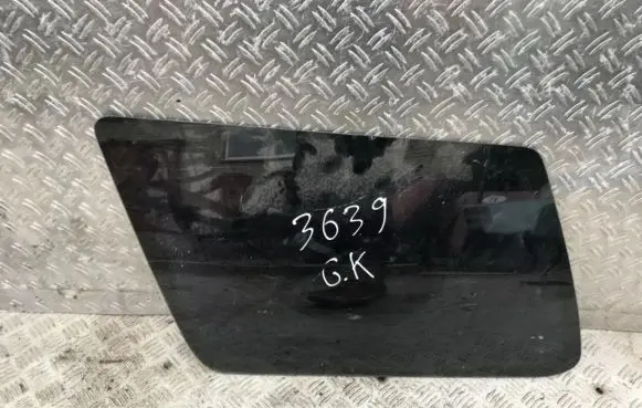 Volkswagen Golf III Rear side window