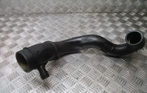 Seat Leon (1M) Turbo air intake inlet pipe/hose 01J0129654S