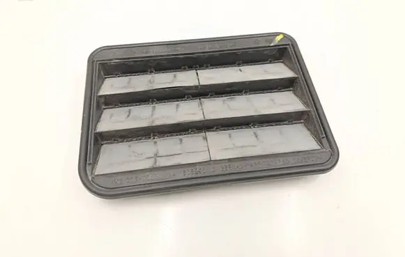 BMW X3 G01 Quarter panel pressure vent 9176945