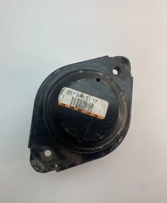 Mercedes-Benz ML W164 Engine mount bracket 2512403117