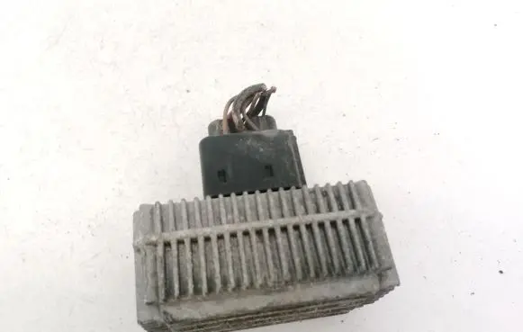 Opel Astra G Glow plug pre-heat relay 09132691 51299008