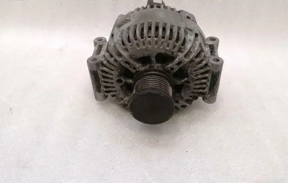 Mercedes-Benz CLK A209 C209 Generator/alternator A6421540402