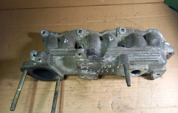Renault Espace - Grand espace IV Intake manifold