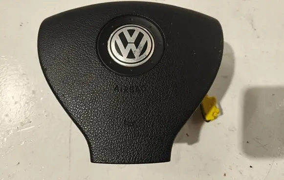 Volkswagen PASSAT B6 Steering wheel airbag 61607480