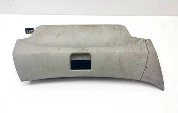 Glove box