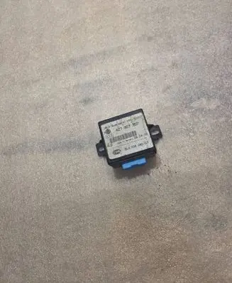 Audi A8 S8 D2 4D Light module LCM 4Z7907357 5LA00808107