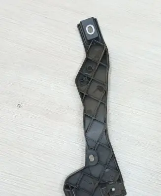Audi A4 S4 B5 8D Bumper support mounting bracket corner 8E0807203B