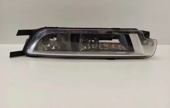 Volkswagen PASSAT B8 Front fog light 3G0941662E