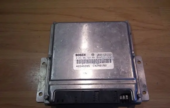 Fiat Bravo - Brava Engine control unit/module 0281001928 C424B182 46546205
