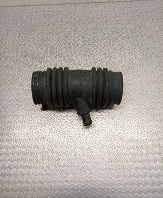 Hyundai Accent Air intake hose/pipe 2813822035