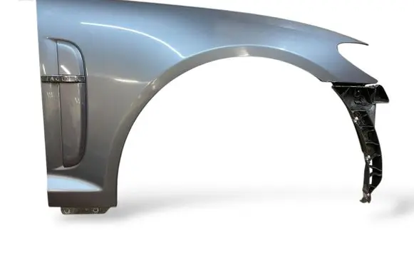 Jaguar XF X250 Fender 82316134 131210