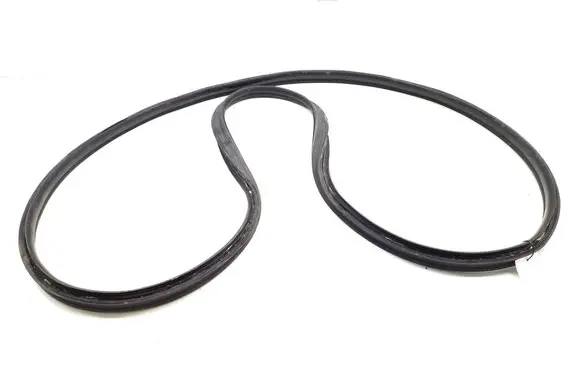 Mercedes-Benz GL X164 Trunk rubber seal (body) A1647401378