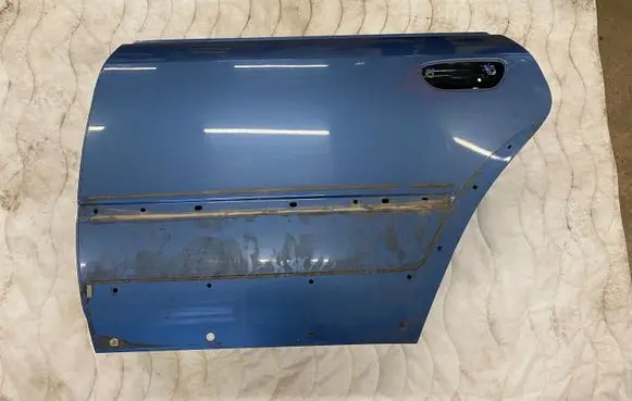 Subaru Outback Rear door