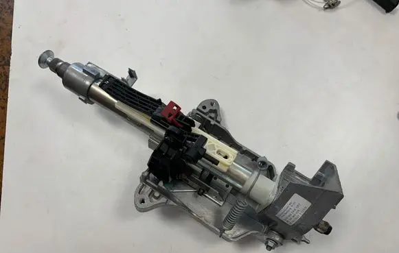Mercedes-Benz A W169 Steering wheel axle A1694602416 A169460028