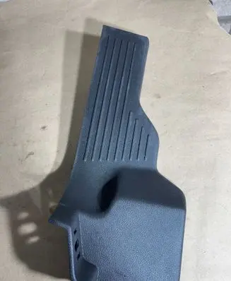 Ford Turneo Courier Rear sill trim cover Et76a13245adw