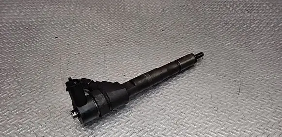 Alfa Romeo GT Fuel injector 0445110111
