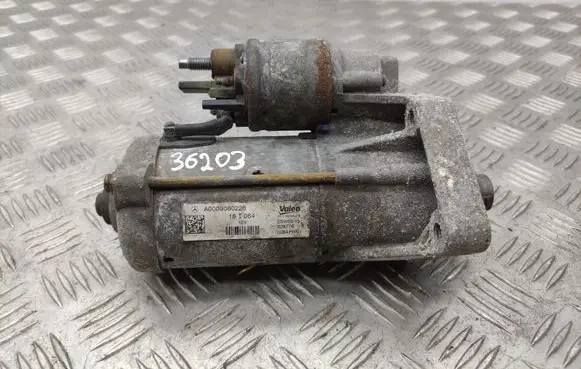 Mercedes-Benz Vito Viano W447 Starter motor A0009060226
