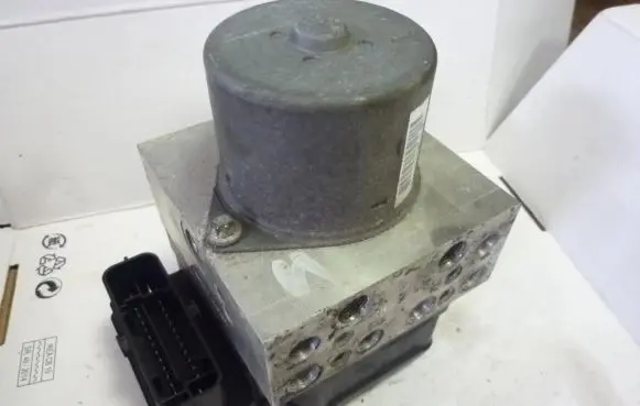 Ford Mondeo MK IV ABS Pump 9G912C405AA AA128