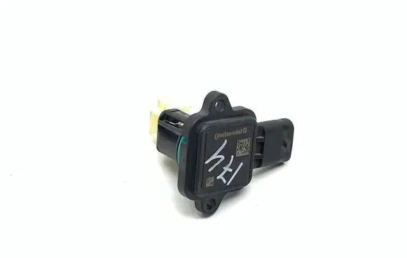 BMW 5 F10 F11 Mass air flow meter 5WK97512