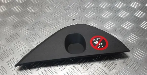 Volvo XC60 Dashboard side end trim 30755647